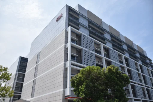 神戸国際ビジネスセンター（KIBC）の外観・ラボ写真（ラボ外観）